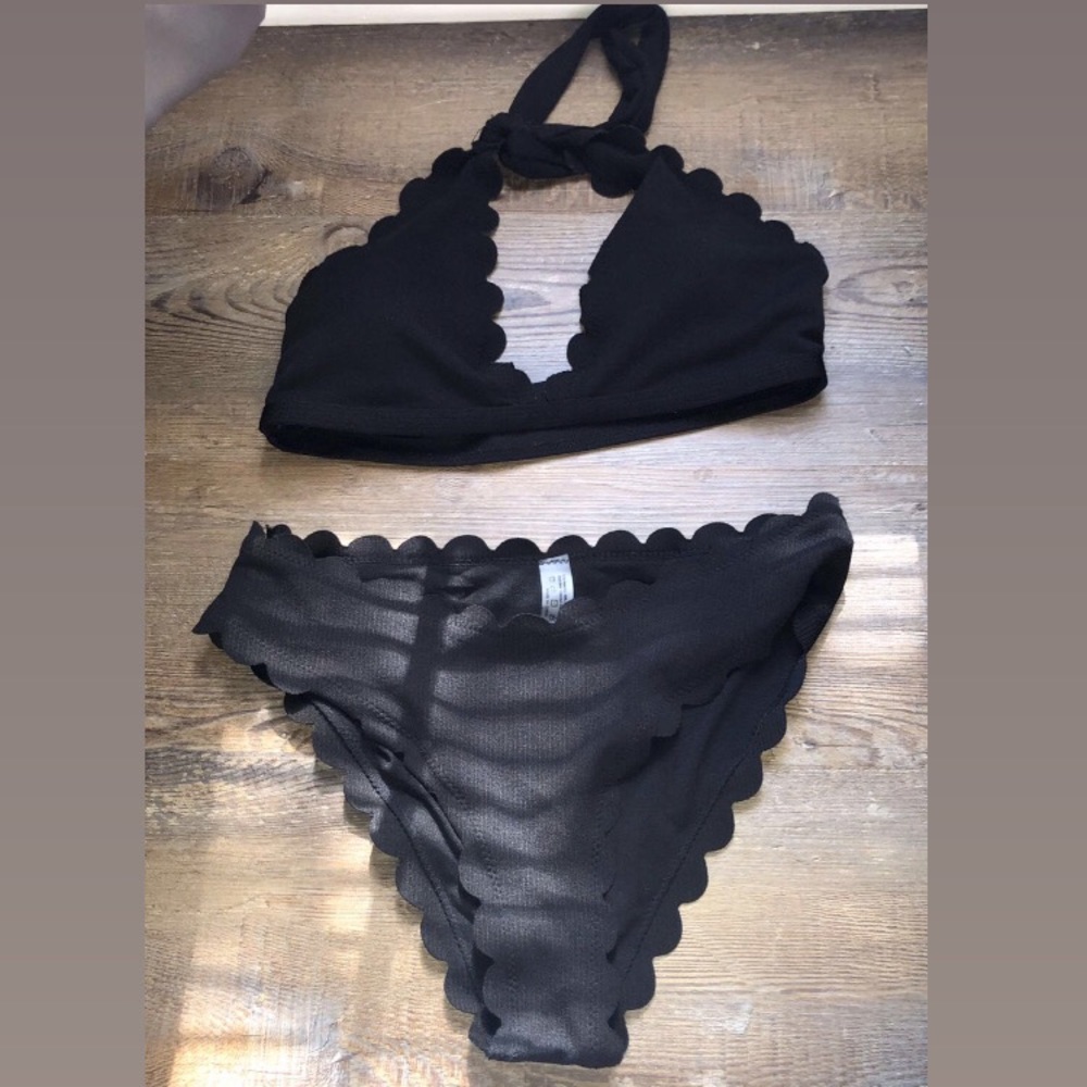 Black 2 piece SHEIN bathing suit ‼️Never worm ‼️